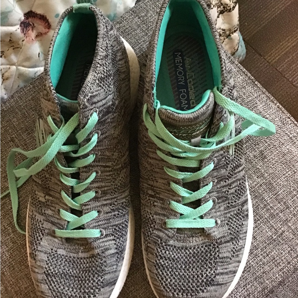Skechers Women's Gray Knit Athletic Sneakers with Mint Laces
